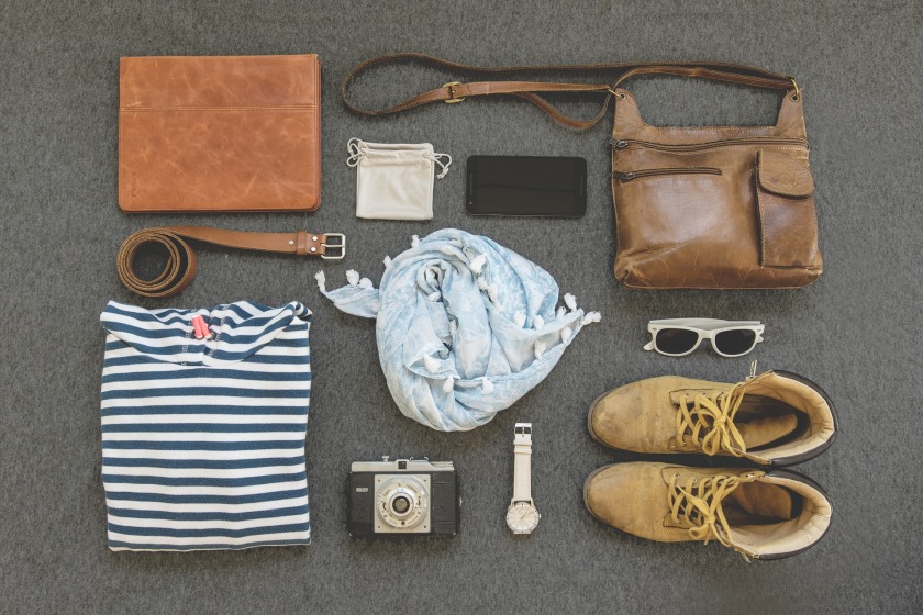 10 Packing Tips for Spring Break Travelers-lay-out-clothes